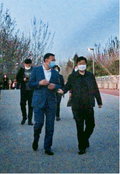 岳氏集團(tuán)與自健自康系統(tǒng)共創(chuàng)養(yǎng)生體驗館